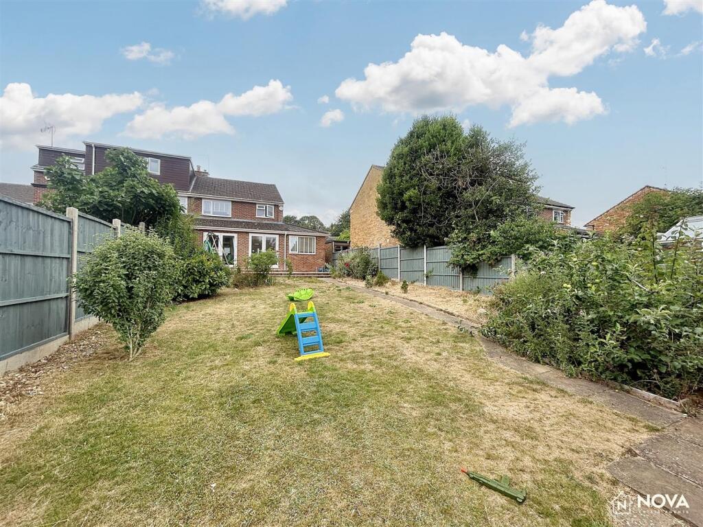 Additional image 15 of Wroxham Way, Harpenden