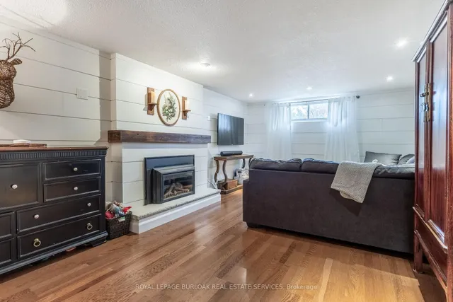 Additional image 28 of 2217 Lancaster Cres