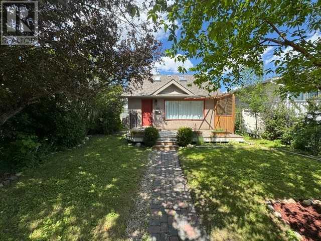 134 31 Avenue NE|Calgary, Alberta T2E2E7