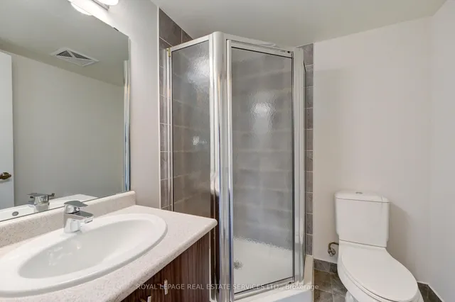 Additional image 17 of 716 Main St Unit 301