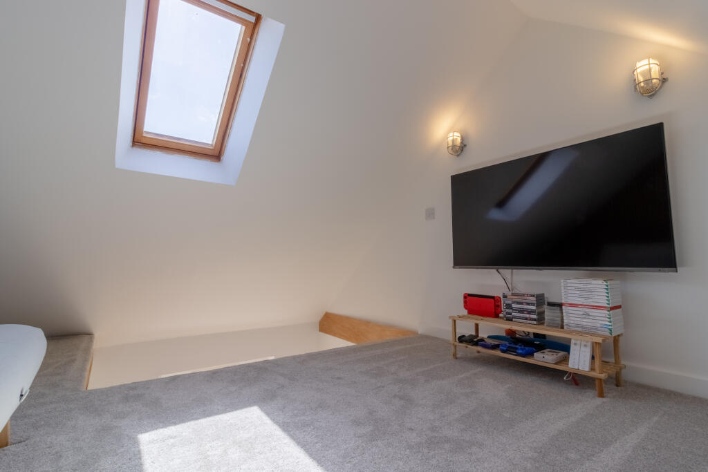 Additional image 24 of Church Road, Laurencekirk, AB30