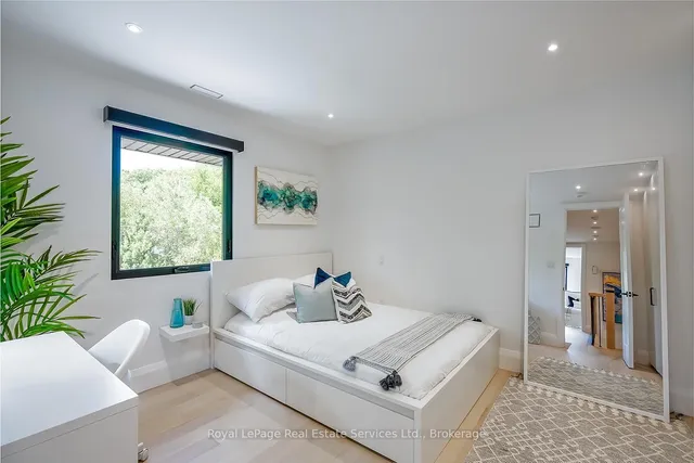 Additional image 32 of 111 Judith Cres