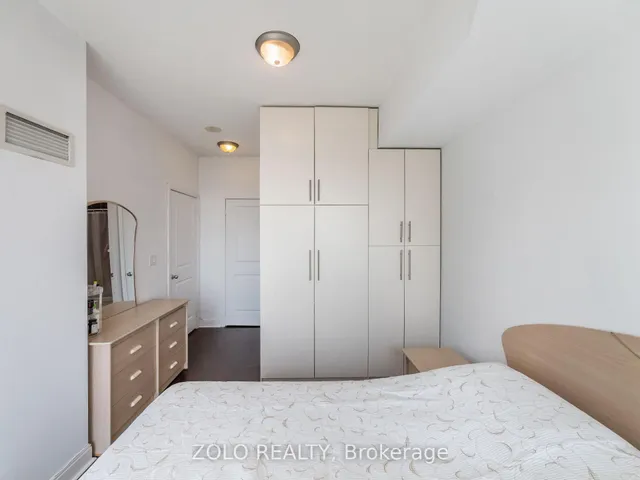 Additional image 27 of 80 Absolute Ave Unit 2606
