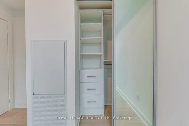 Additional image 29 of 15 Mercer St Unit 3406