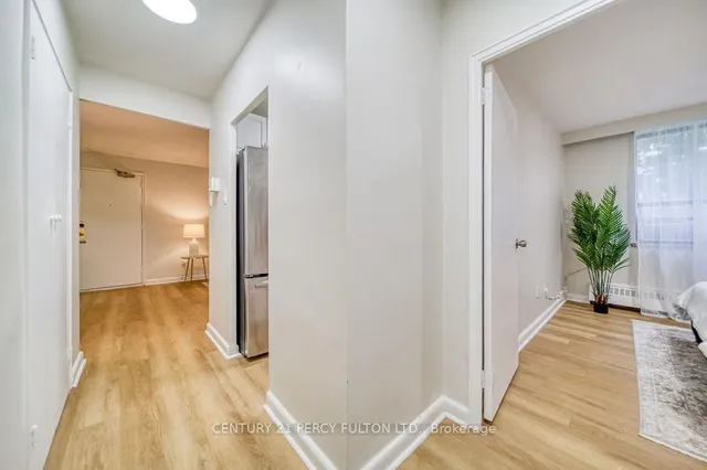 Additional image 24 of 921 Midland Ave Unit 101