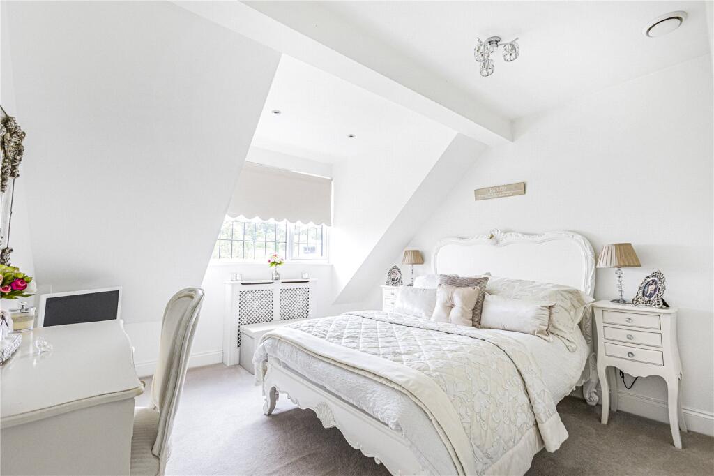 Additional image 13 of Bell Lane, Brookmans Park, Hertfordshire, AL9