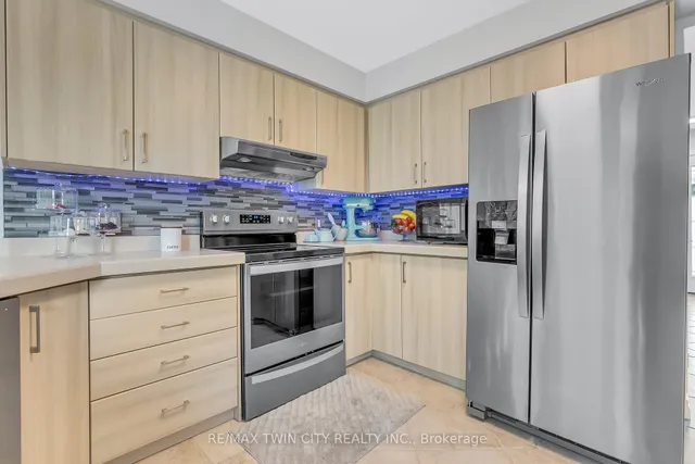 Additional image 10 of 107 Chandos Dr