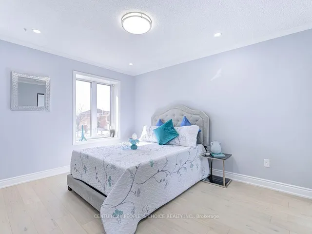 Additional image 29 of 6127 Silken Laumann Way