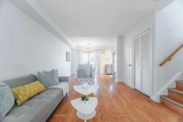 Additional image 12 of 21 Silo Crt