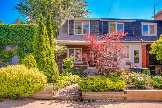 Primary image of 251 Boston Ave