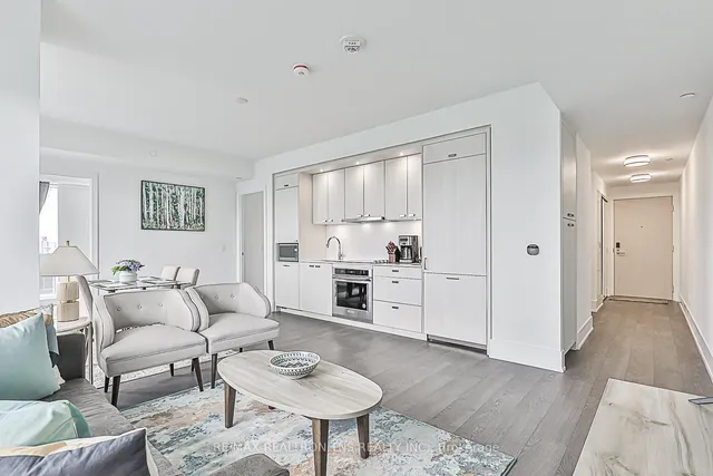 Additional image 12 of 480 Front st west St Unit 1504