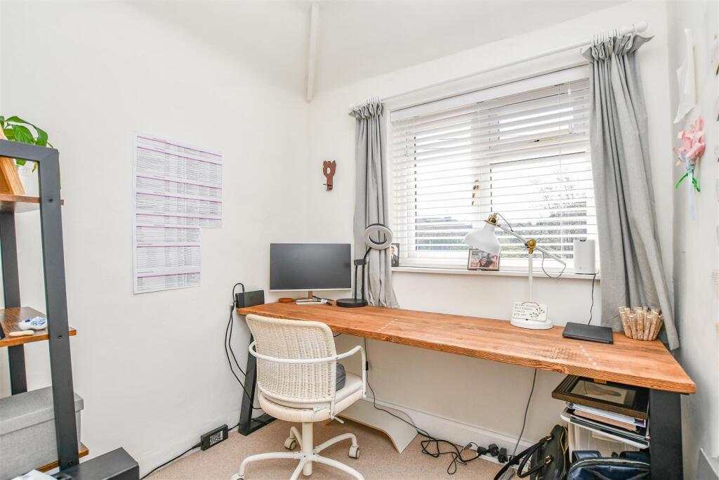 Additional image 20 of Aubrey Avenue, London Colney, St. Albans