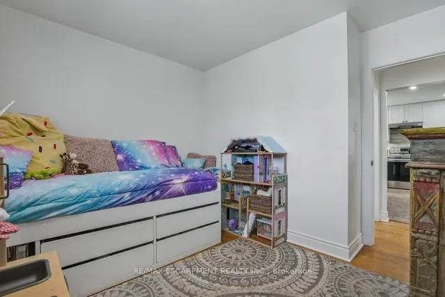 Additional image 16 of 86 Dana Dr