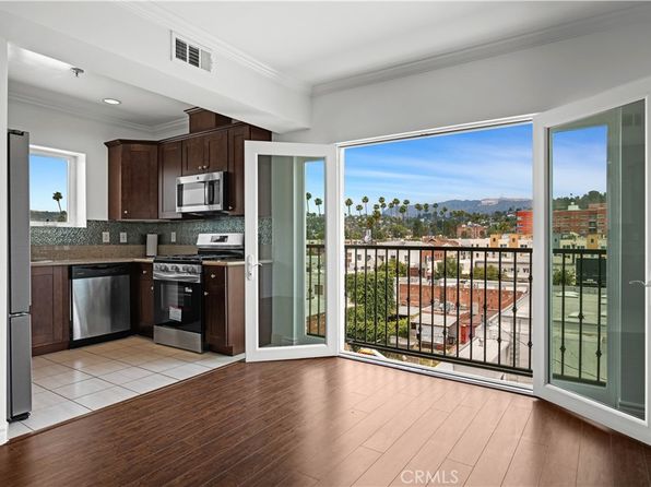 5633 Carlton Way #503, Los Angeles, CA 90028
