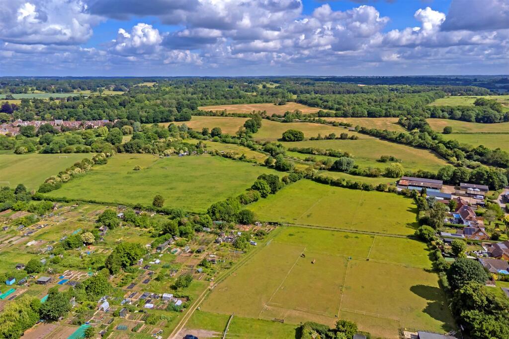 Additional image 18 of Dyke Lane, Wheathampstead, St. Albans