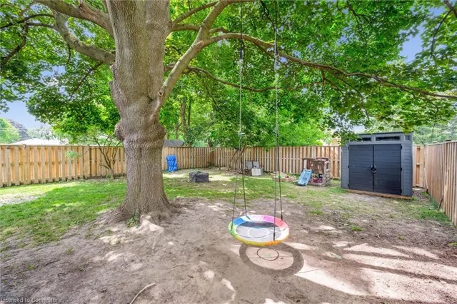 Additional image 39 of 143 Bruce St