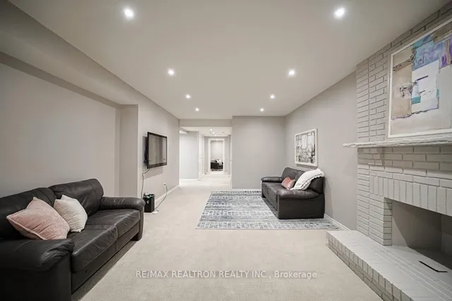 Additional image 36 of 336 Brooke Ave