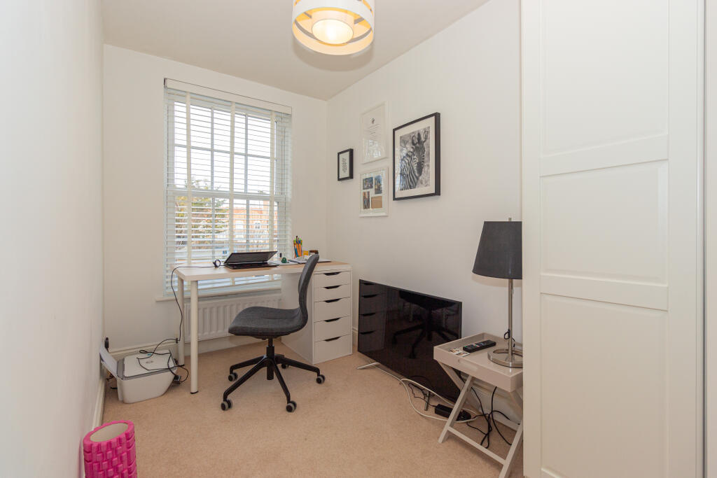 Additional image 10 of Westfield Road, Harpenden, Hertfordshire, AL5