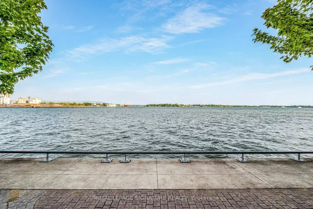 Additional image 43 of 118 Merchants' Wharf Unit 517