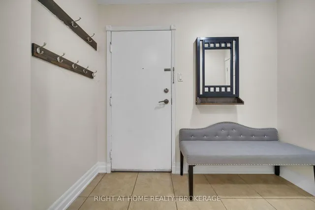 Additional image 4 of 1058 Falgarwood Dr Unit 132