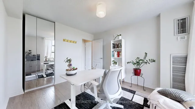 Additional image 18 of 135 Marlee Ave Unit 505