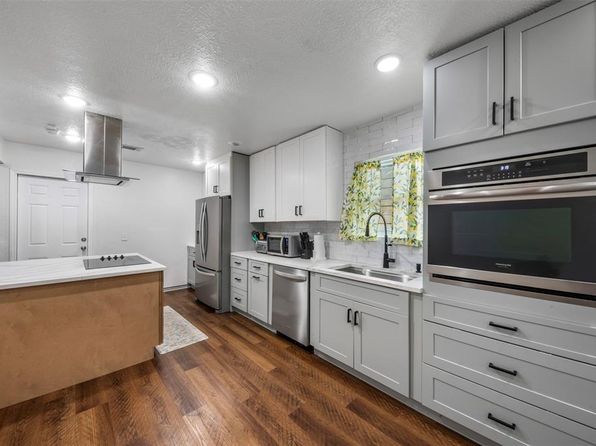 5413 Bataan Rd, Houston, TX 77033