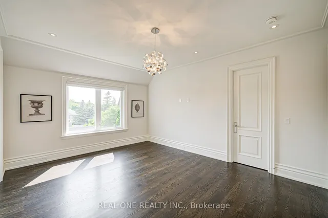 Additional image 30 of 352 Byng Ave