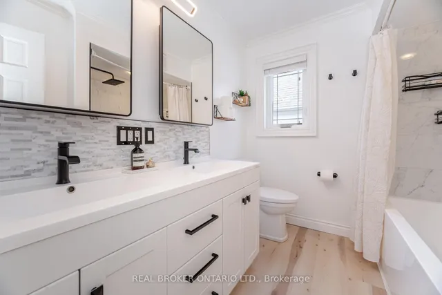 Additional image 16 of 18 Adanac Dr