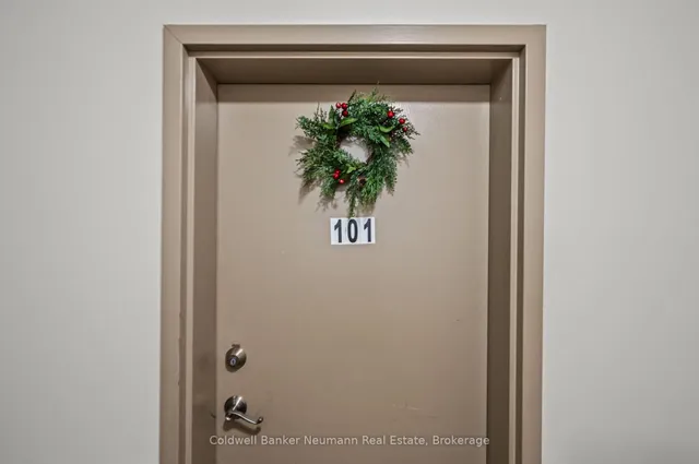 Additional image 4 of 1522 King St Unit 101