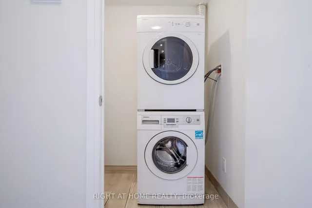 Additional image 28 of 555 Wilson Ave Unit E410