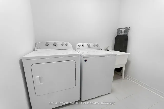 Additional image 44 of 44 Dockside Cres