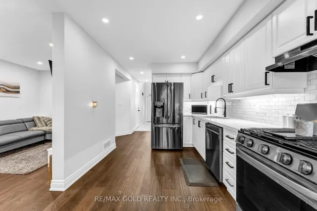 Additional image 33 of 90 Mooregate Cres Unit 34