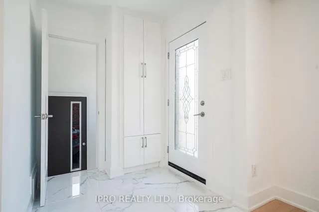 Additional image 4 of 1355 Pharmacy Ave