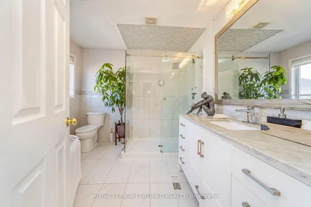 Additional image 26 of 53 Vintage Gate