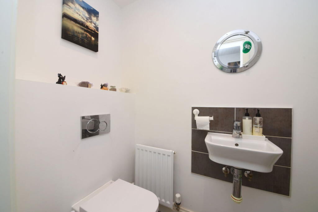 Additional image 5 of Barnes Wallis Way, St Albans, AL2 3FH