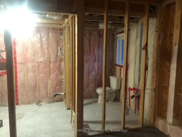 Additional image 3 of 6 Aspen Hills Rd