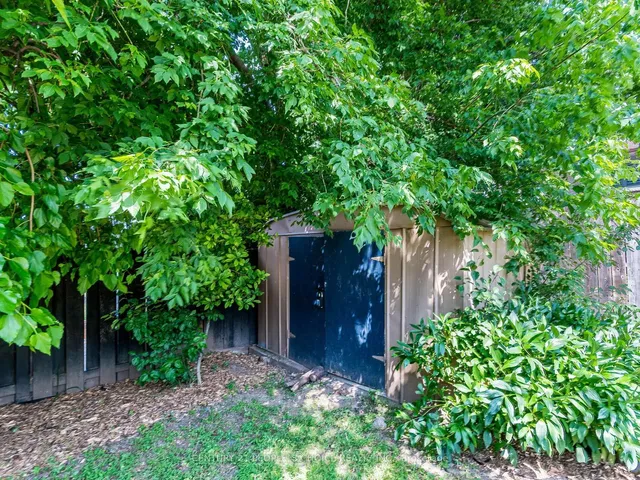 Additional image 40 of 237 Highridge Ave