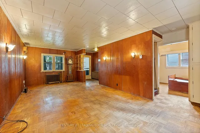 Additional image 15 of 102 Kalmar Ave