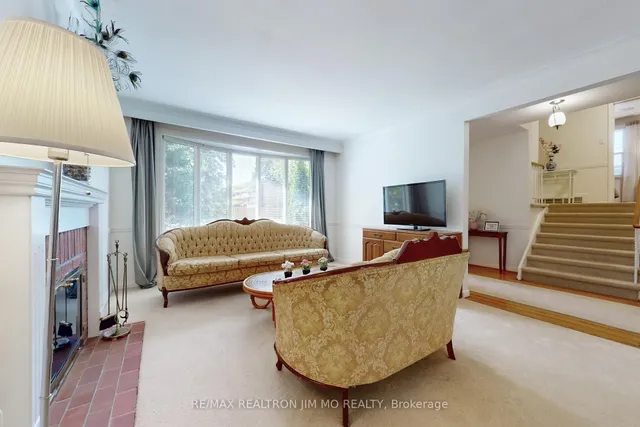 Additional image 4 of 1 Amberdale Dr