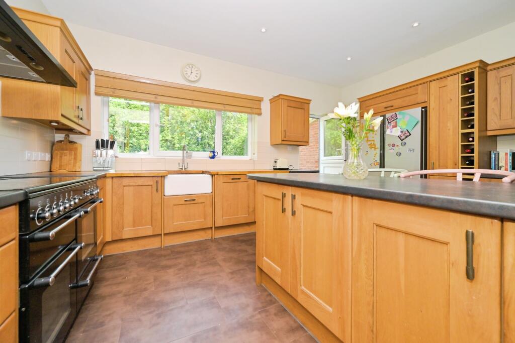 Additional image 4 of Pemberton Close, St. Albans, AL1