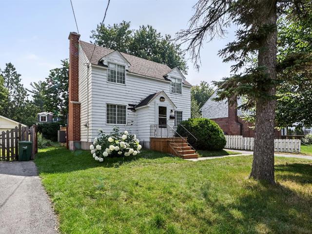 49 Av. de la Pointe-Claire|Pointe-Claire, Quebec H9S4M4