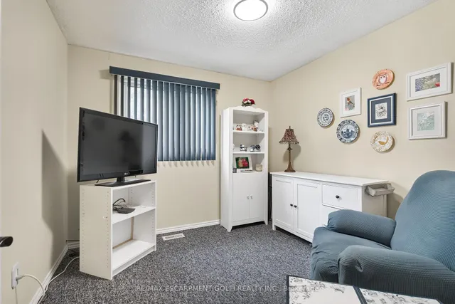 Additional image 20 of 63 Elora Dr