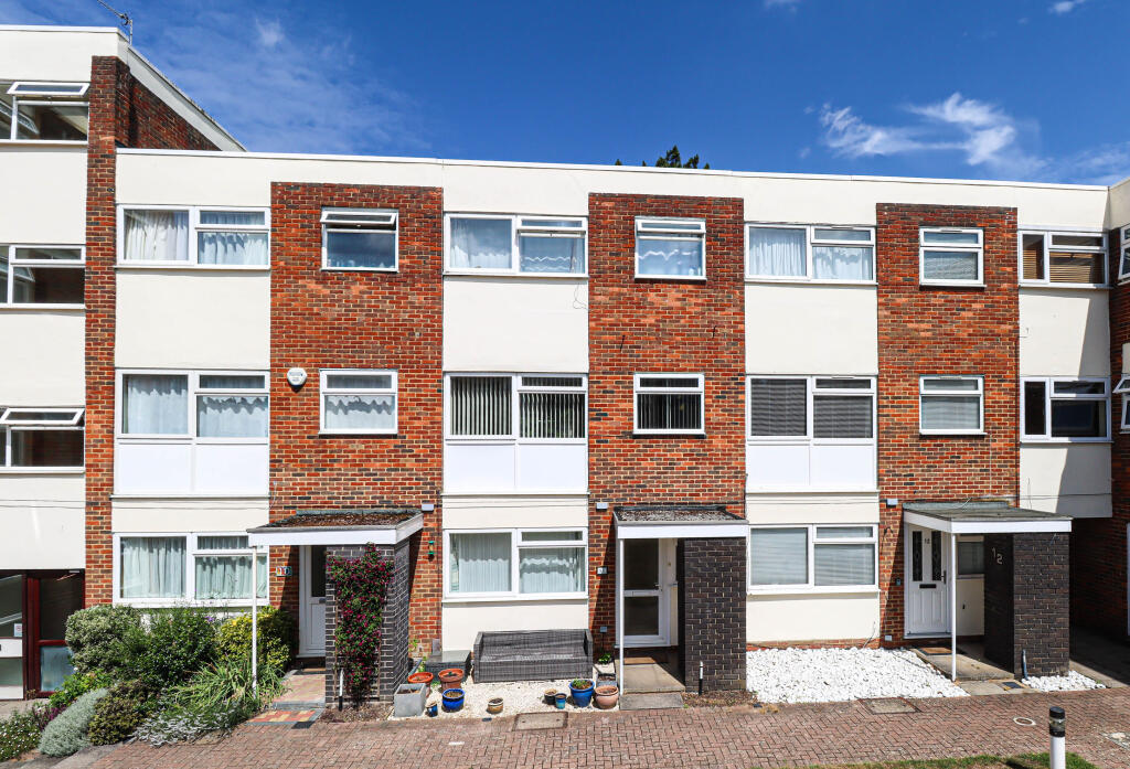 Additional image 12 of Carlton Road, Harpenden, AL5