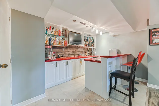 Additional image 42 of 48 Nostalgia Crt