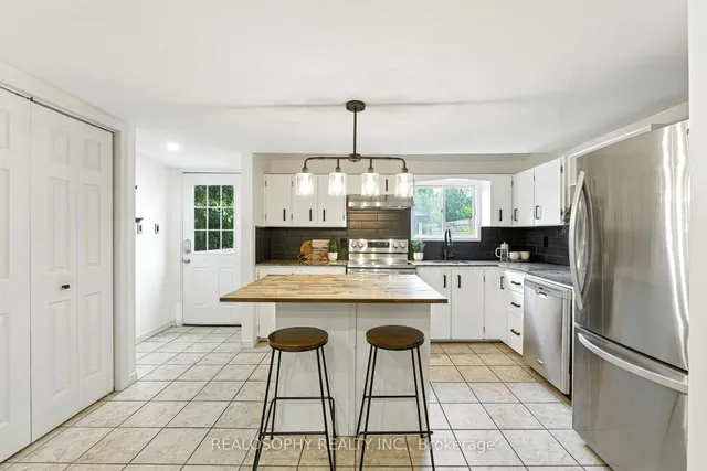 Additional image 18 of 236 Cope St