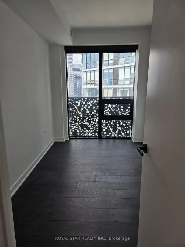 Additional image 11 of 55 Charles St Unit 2706