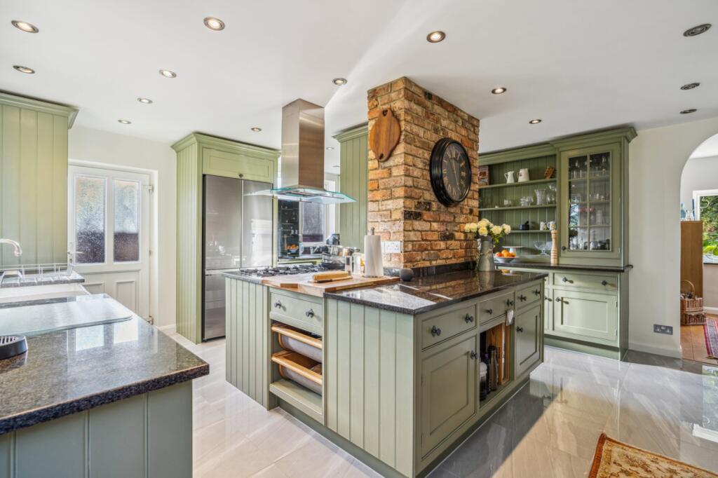 Additional image 6 of Oaklea Wood, Welwyn, Hertfordshire