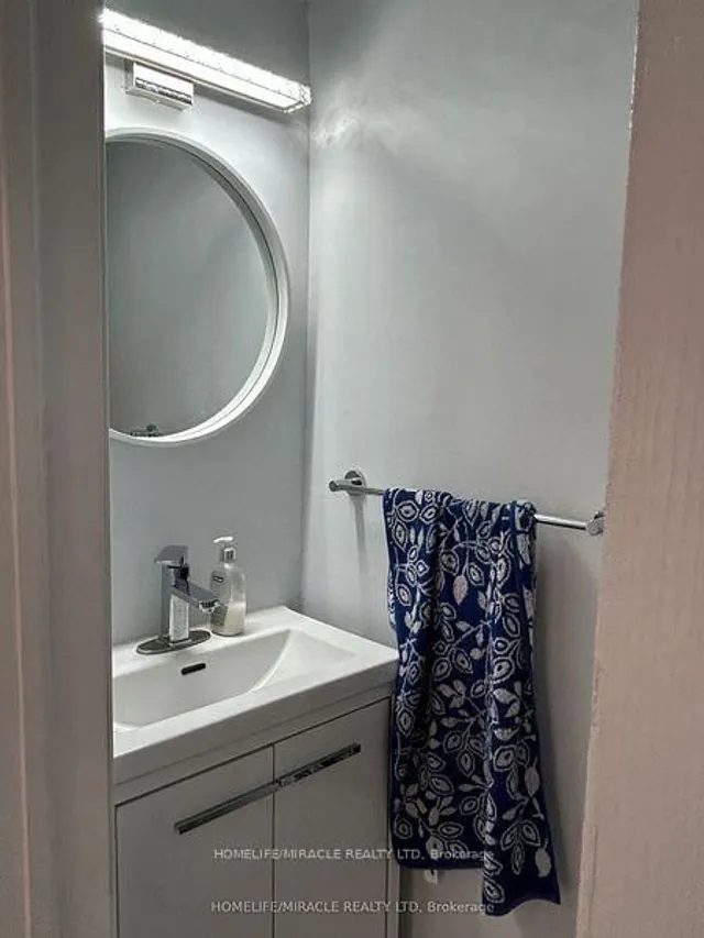 Additional image 11 of 17 Montvale Dr