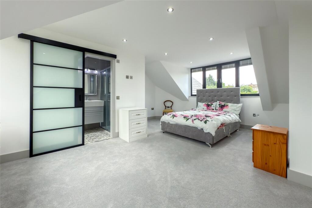 Additional image 8 of Orchard Drive, Park Street, St. Albans, Hertfordshire, AL2