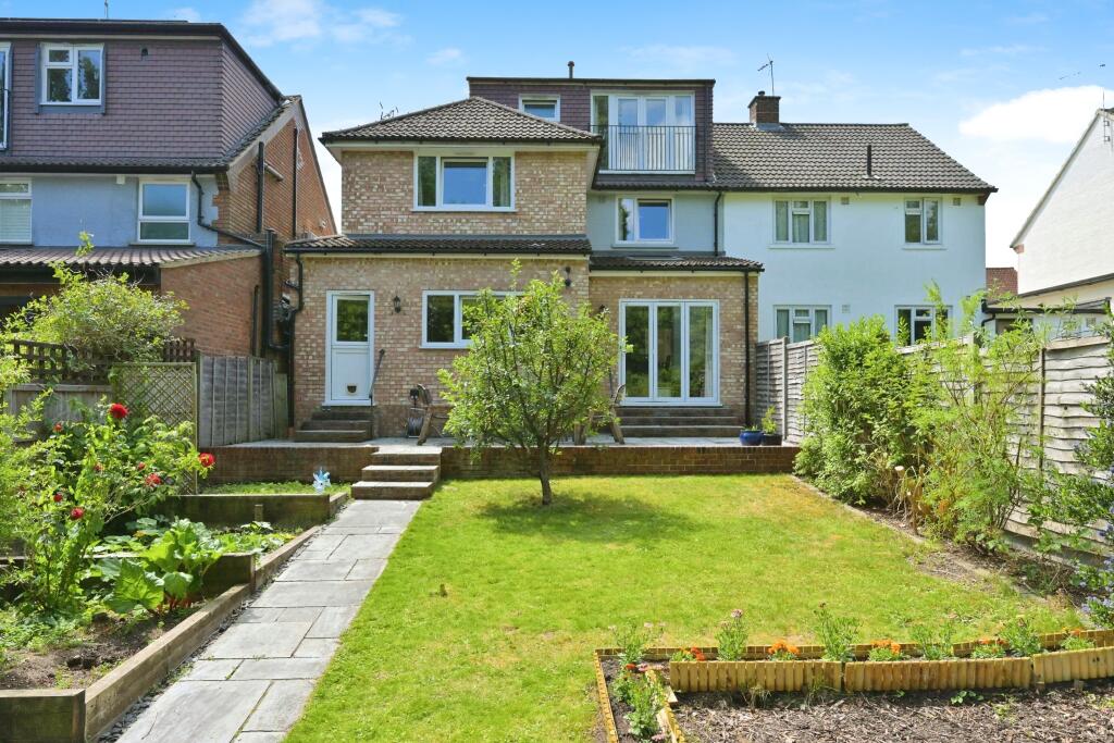 Additional image 2 of Pemberton Close, St. Albans, AL1